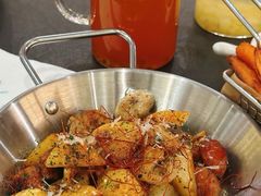 -théATRE茶聚场·餐厅(环球金融中心店)