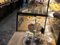 面包甜点陈列柜-拉那巴米 蛋糕定制(世纪东方广场店)