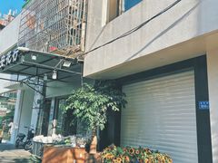 -溪岸路花鸟市场