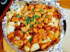 蒜包肉烤肉-船梆煮•蒸汽海鲜·炉火烤肉(五四广场店)