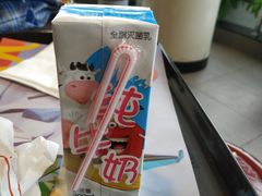 纯牛奶-麦当劳(展览路店)