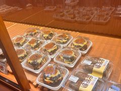 -鲍师傅糕点(西站店)