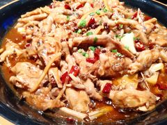 -胖哥俩肉蟹煲(长沙高铁吾悦广场店)