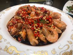 -钟掌勺忘不了地道湘菜(新天地假日广场店)