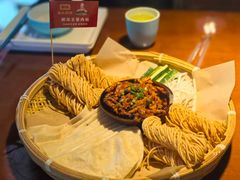 -魏铭鱼头捞饭(晋阳路店)