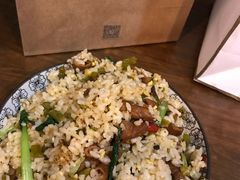 -老头爱马仕酸豇豆炒饭(丰富路店)