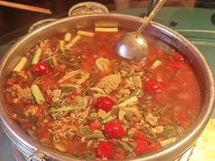 -牟记江湖重庆地标特色菜鱼蛋海鲜羊蝎子(巴南区黑金冠十多年好店)