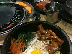 -哈哈碳都·牛肋条无限自助烤肉(台江万达店)