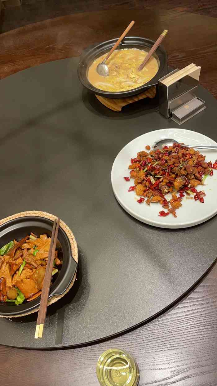 青禾餐厅(长城汇店)-"找了个中午和几个朋友约着一起到青禾吃饭,.