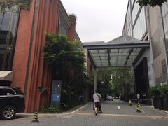 -广州卡丽酒店(大金钟路地铁站店)