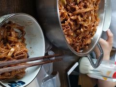 -内蒙焖面大盆骨餐馆(山大路店)