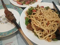 -汗腾格里·风味餐厅(新疆驻京办店)