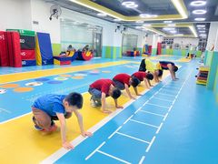 -逗你运动体能训练中心(冠城店)