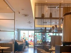 大堂-必胜客(上地华联店)