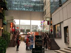 -丽达购物中心(崂山店)