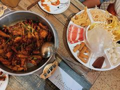 火锅涮菜-鸡遇虾煲干锅火锅(小寨金莎店)