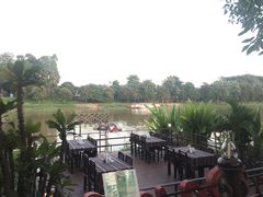 -Paak Dang Riverside 红嘴河畔餐厅