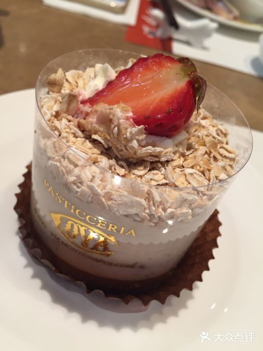 COVA(新天地Xintiandi店)燕麦蛋糕图片