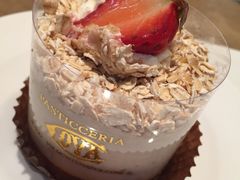 燕麦蛋糕-COVA(新天地Xintiandi店)