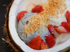 双球缤纷椰星碗-蔻蔻椰·鲜萃椰子水(COCO Park店)