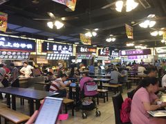 大堂-八一好吃街·高品美食广场