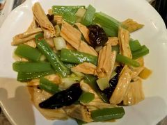 -小贝壳酒楼(经九路店)