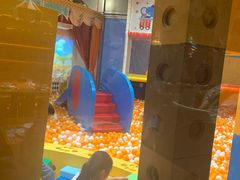 -莫莉哇咔亲子餐厅(乐堤港店)