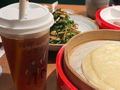 青年拌菜-青年公社烤鸭(宝杨宝龙广场店)