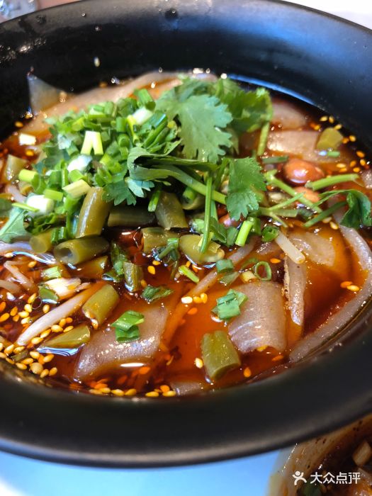 蜀签成都串串香(悦荟店)酸辣苕粉图片