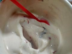 芝士草莓熔岩-DQ·蛋糕·冰淇淋(三亚青春颂店)