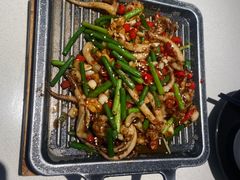 -湘鼎盛·大厨鲜炒湖南味(高新银泰店)
