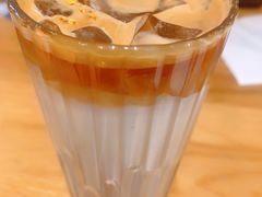 桂花拿铁-W CAFE(甜爱路店)