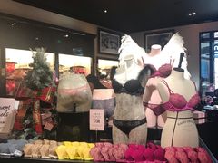 -Victoria's Secret(杭州湖滨银泰in77店)