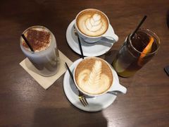 -ZING COFFEE 镜咖啡