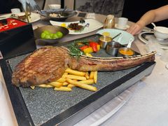 炙烤战斧牛排-RIVIERA 松鹤楼(外滩店)