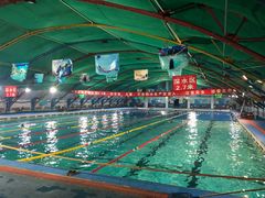 -宏雁游泳馆