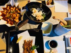 -穹六人间 people 6(岳阳路店)