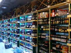 内景-绿叶子超市(公园大道店)