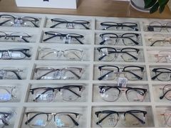 -康利眼镜·蔡司战略合作店(龙泉书房店)