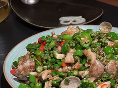 -Ameigo梅果·云贵川bistro(长宁来福士店)