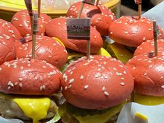 粉嘟嘟小汉堡-龍歌自助小火锅(秦淮水游城店)