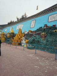 -窦王岭景区游乐场