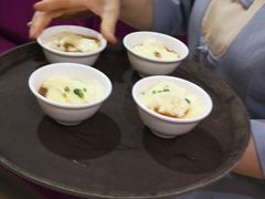 -一家人(南京路店)