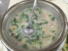 -标记美食新鲜猪杂(兴南大道店)
