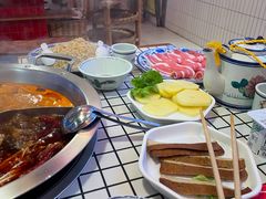 -山悦里 山野·鲜火锅(罗斯福广场店)