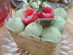 开心果树莓蛋糕-Kekimatata 生日蛋糕·烘焙教学