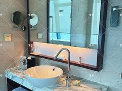 -上海龙之梦万丽酒店