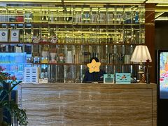 -大中华希尔顿酒店-念自助餐·嗨啤·小龙虾