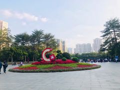-英雄广场