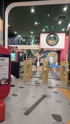 -MELAND CLUB亲子乐园·派对·餐厅(北京芳圆里ID MALL店)